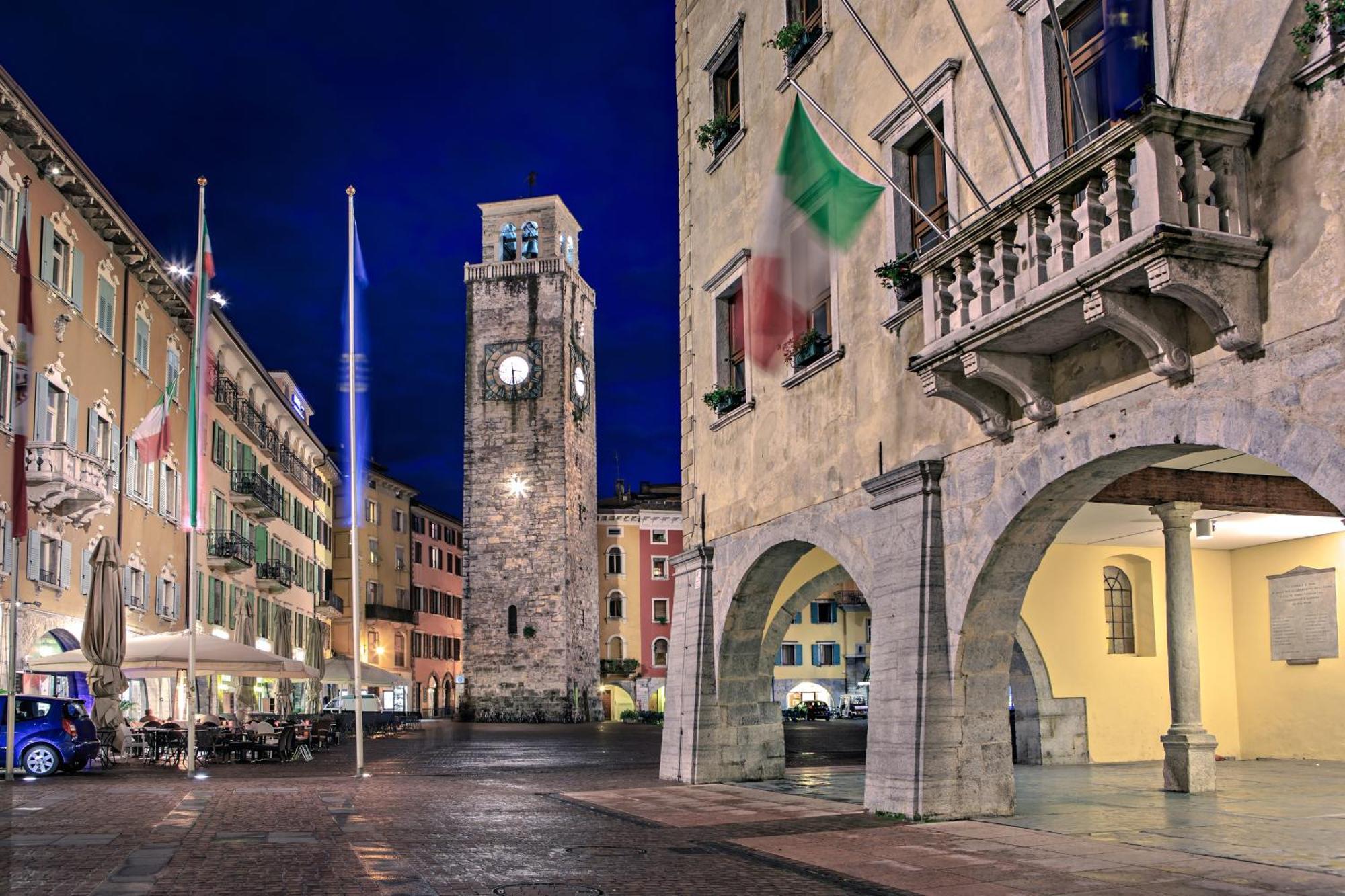Appartamento Centro Storico Riva - Happy Rentals المظهر الخارجي الصورة