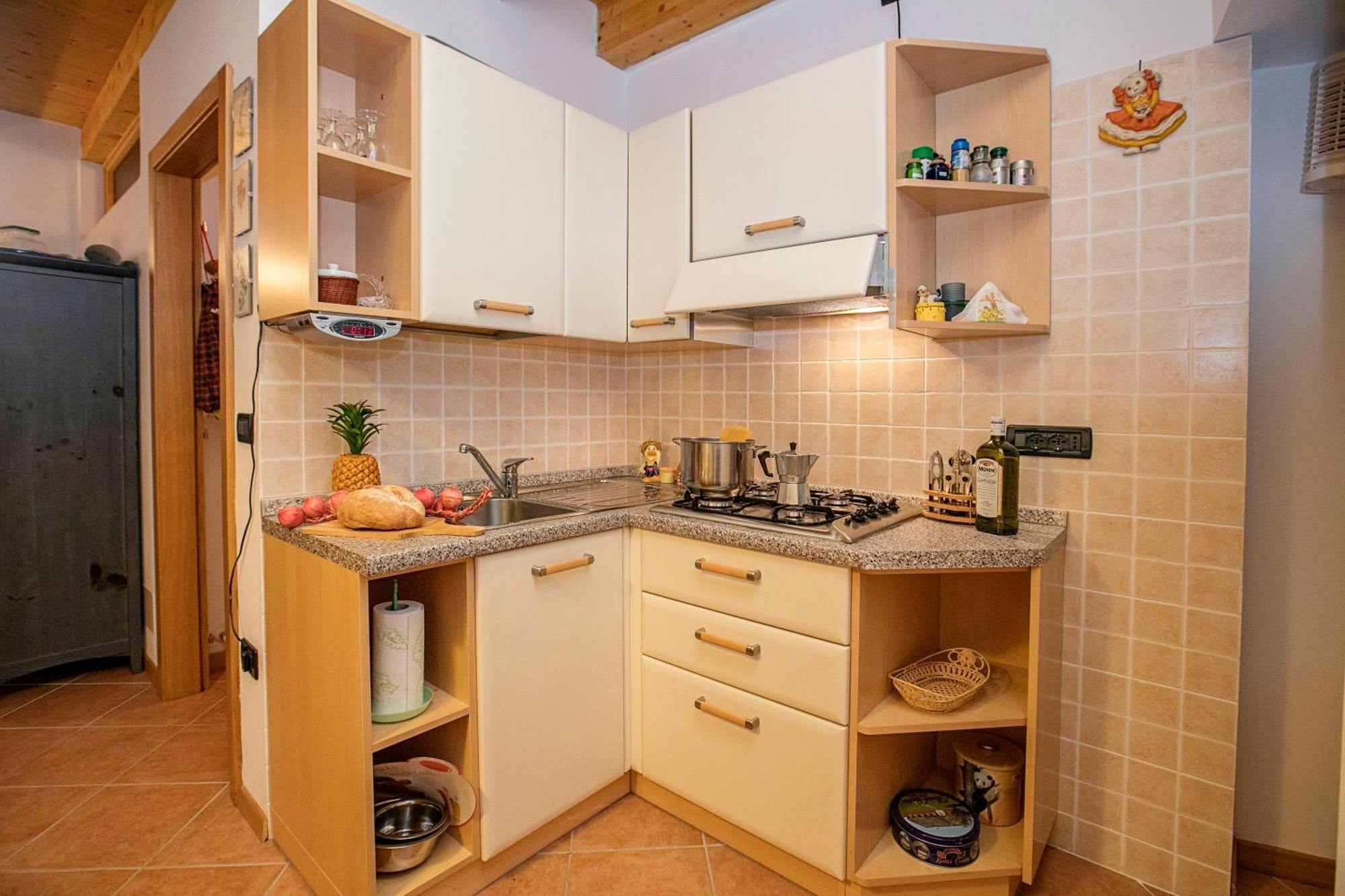 Appartamento Centro Storico Riva - Happy Rentals المظهر الخارجي الصورة